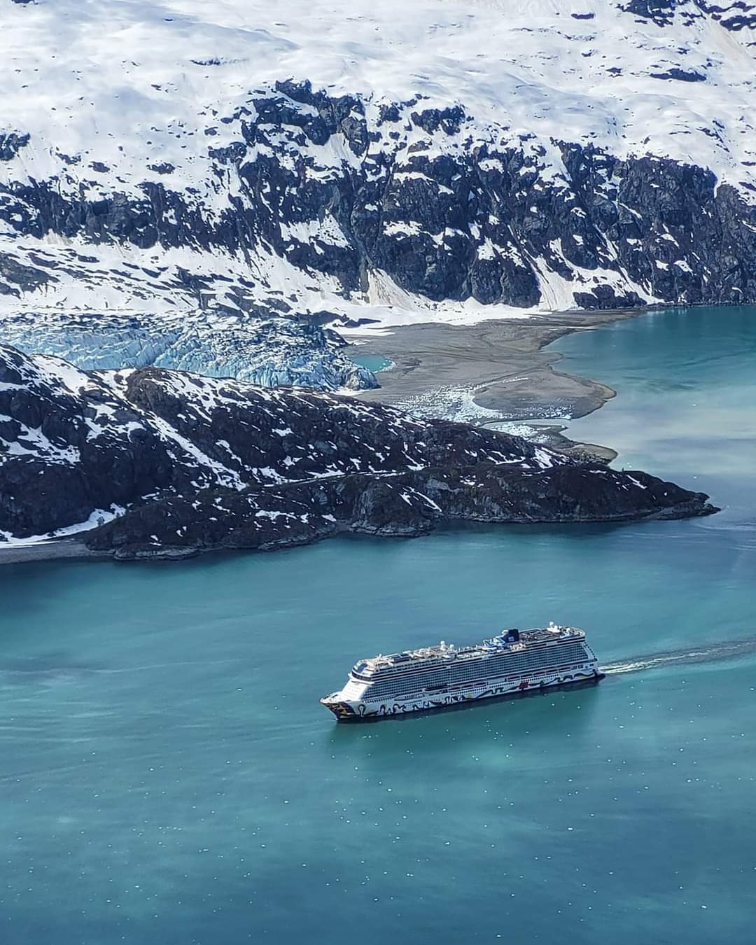 Cruise ship in Glacier Bay, Alaska